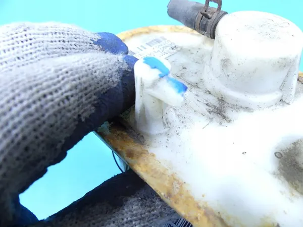 Bomba de combustível Hyundai Matrix 1.6 16V image 6