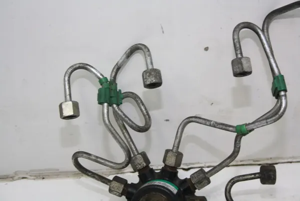 Distributeur de Carburant OEM 8200584034 Renault 1.5 DCI image 3