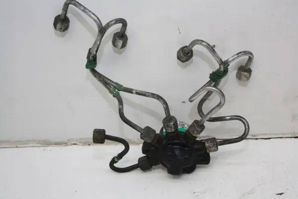 Distributeur de Carburant OEM 8200584034 Renault 1.5 DCI image 5