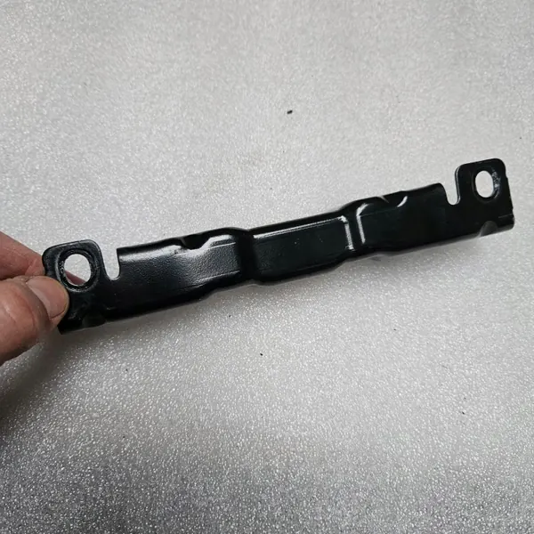 Mercedes GLC etutukipalkki OEM A2066223000 image 3