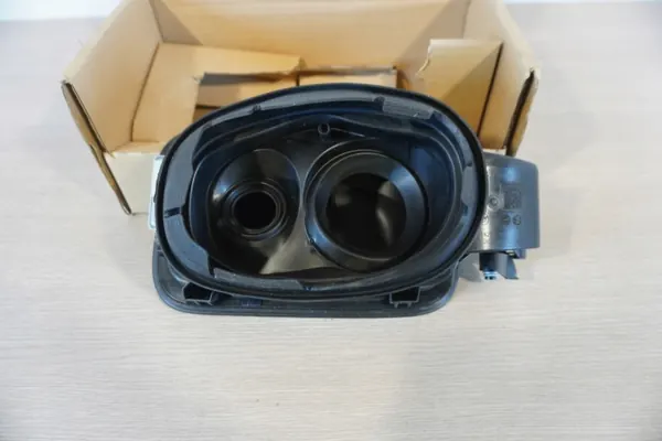Entrada Combustible OEM 7433408 para BMW G20 G21 image 4