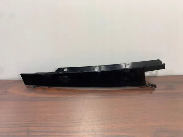 Junta ventana trasera Alfa Romeo Stelvio OEM 156108452 image 2