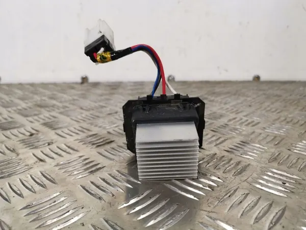 OEM FBZ3675 Blazerrelais voor Subaru Forester SJ image 2