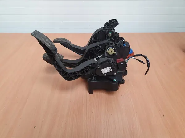 Bremspedalbaugruppe Fiat Fiorino III 1611233 image 3