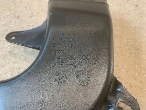 Audi e-tron Luftkanal OEM 4KL819656 - Gebraucht image 10