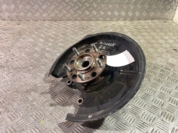 Buje rueda trasera KIA Sportage 2018 OEM UTO36814 image 2