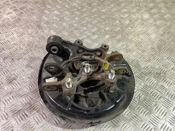 Buje rueda trasera KIA Sportage 2018 OEM UTO36814 image 3
