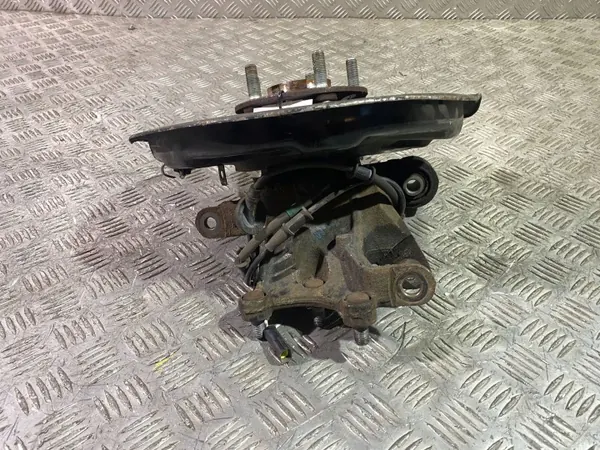 Buje rueda trasera KIA Sportage 2018 OEM UTO36814 image 4