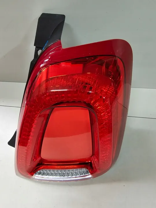 Lámpara Trasera Derecha Fiat 500 Lift 52007422 image 2