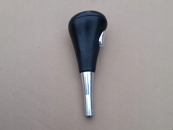 AUDI A8 D2 Växelspaksknopp OEM Svart Läder Begagnad image 2