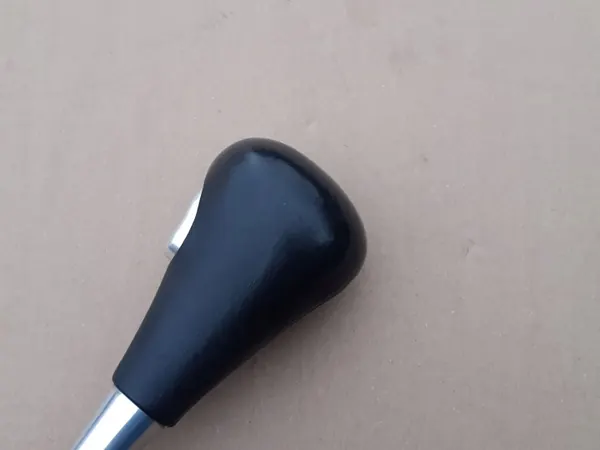 AUDI A8 D2 Växelspaksknopp OEM Svart Läder Begagnad image 7