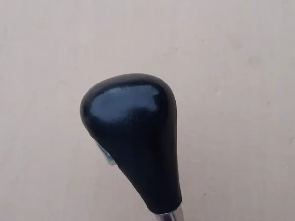 AUDI A8 D2 Växelspaksknopp OEM Svart Läder Begagnad image 8