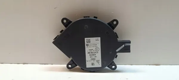 Audi A8 S8 D5 Sätventilationsmotor OEM 4N0963575A image 2