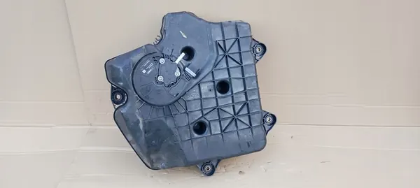 Tanque AdBlue com Bomba Mercedes C-Class 205 OEM image 3