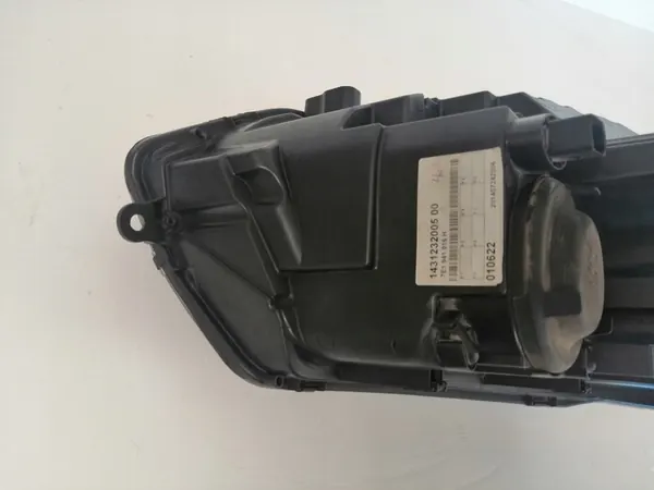 Lanterna esquerda VW T5 Lift image 10