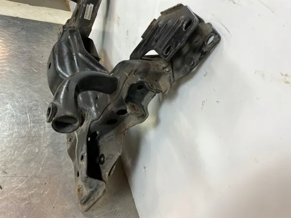 MG ZS Framfjädring OEM FOB48982 - Begagnad image 6