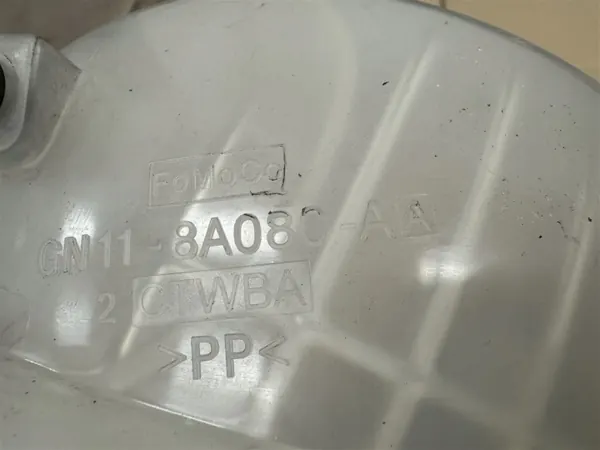 Réservoir de liquide de refroidissement Ford OE GN11-8A080-AA image 4