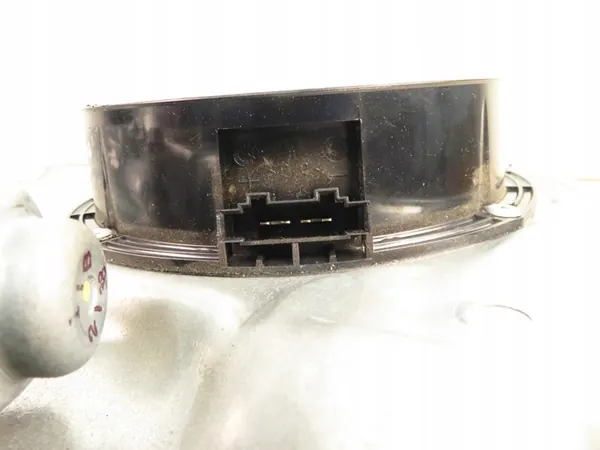 VW POLO IV 9N Motor de janela dianteira direita 6Q2959801A image 10