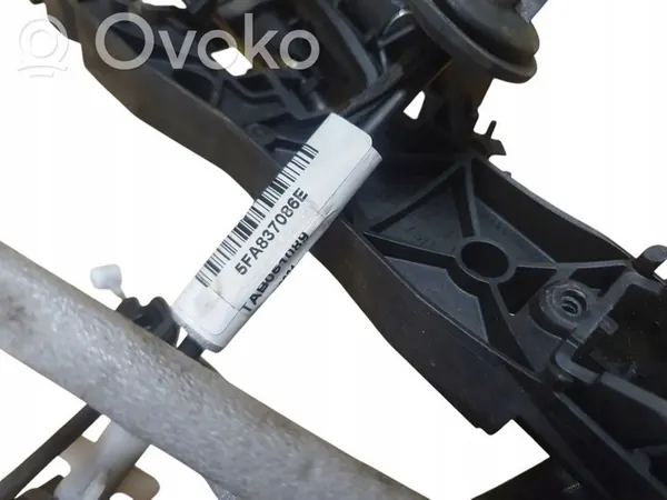 Cupra Leon 2024 Framdörrlås image 5