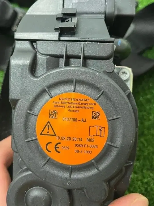 Mercedes-Benz kattotankit OEM 3107706 Käytetty image 4