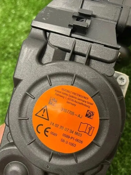 Mercedes-Benz kattotankit OEM 3107706 Käytetty image 5