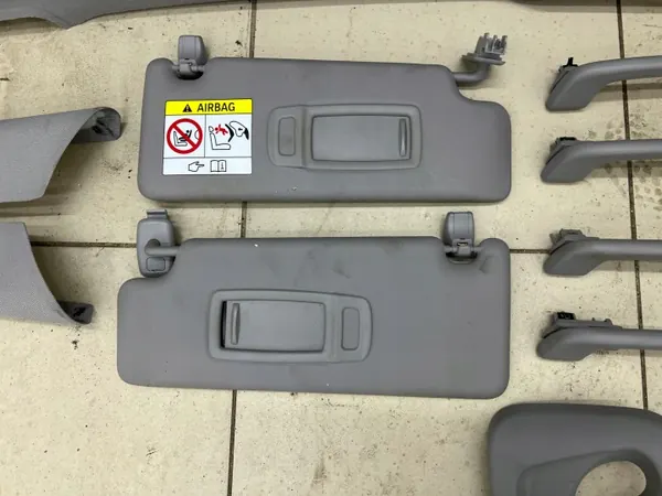 Plafonnier EVERESTGRAU BMW F45 - Pièce OEM d'occasion image 8