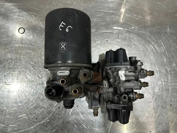 Soupape de Sécheur d'Air OEM 4324160010 Iveco Stralis image 2
