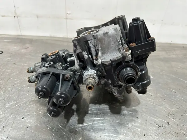 Soupape de Sécheur d'Air OEM 4324160010 Iveco Stralis image 3