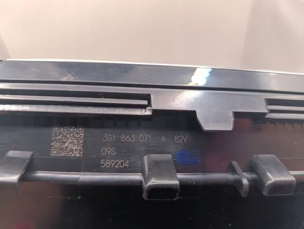 Cendrier tunnel avant OEM 3G1863071 pour Volkswagen PASSAT B8 image 6