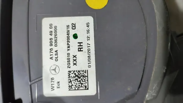 MERCEDES A KLASA 176 LIFT LUZ TRASERA DERECHA image 7