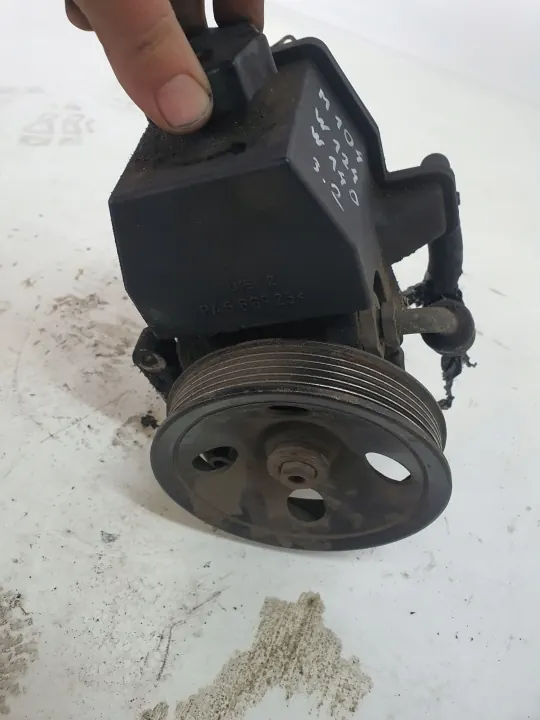 Pompe de direction Mercedes OEM 4846465468 image 5