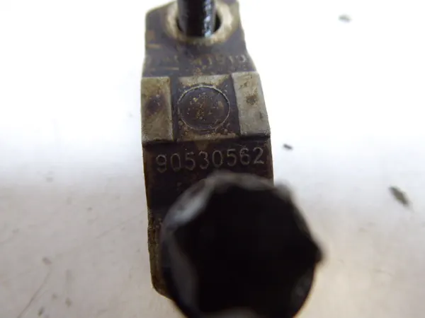 OEM 90530562 Nokka-akselin Kiinnitys Opel Meriva B image 5