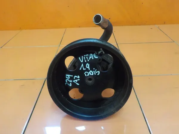 Suzuki Grand Vitara 1.9 DDIS Ohjaustehostinpumppu 4910067J00 image 3