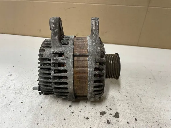 Vaihtovirtageneraattori Nissan Qashqai 1.6L image 7