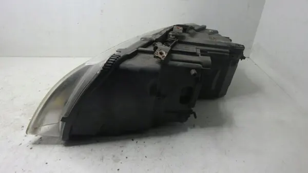 Audi A8 S8 D3 4E rechte Frontleuchte OEM COC1811 image 3