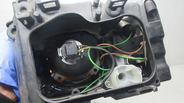 Audi A8 S8 D3 4E rechte Frontleuchte OEM COC1811 image 7