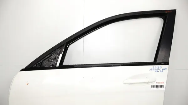 OEM 371116600 Voorlinkerdeur voor Mercedes W204 image 4