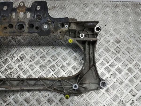 Cadre avant OEM AMD67353 pour Lexus GS 2007 image 3