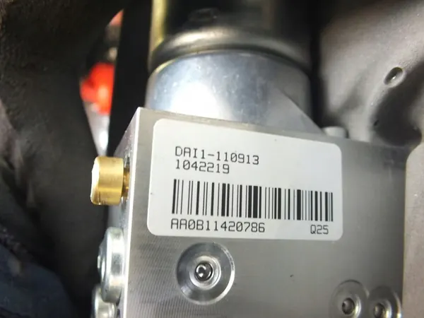 OEM DAI1-110913 Katkon avauspumppu VW Golf VI Cabriolle image 3