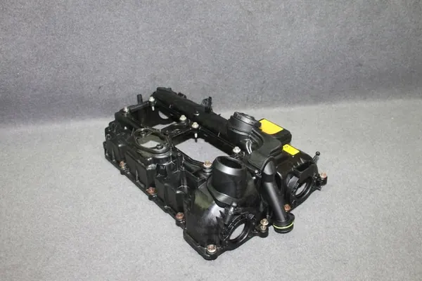 BMW F20 F30 F32 F10 F25 F15 - N20B20 2.0i 2.8i - Tampa de Válvulas 7588412 image 3