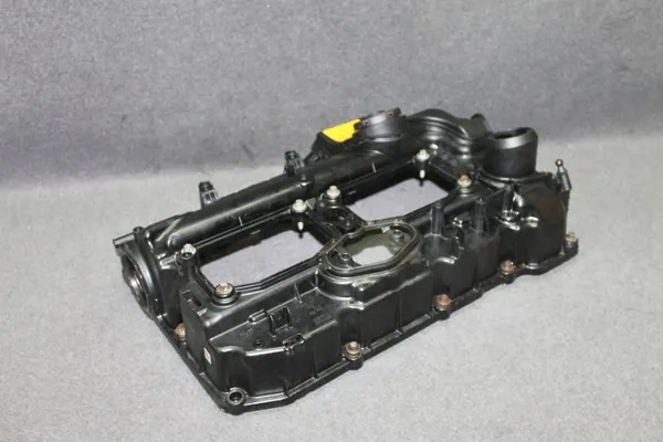 BMW F20 F30 F32 F10 F25 F15 - N20B20 2.0i 2.8i - Tampa de Válvulas 7588412 image 4