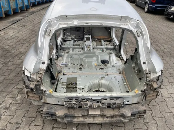 Rear Quarter Panel Renault Clio IV image 3