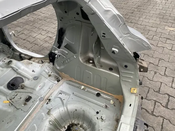 Rear Quarter Panel Renault Clio IV image 4