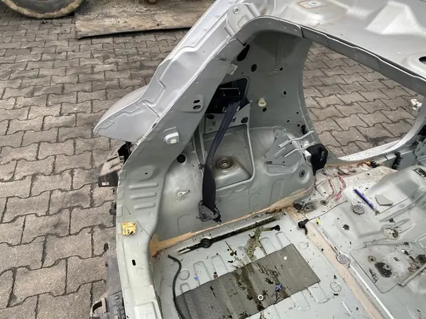 Rear Quarter Panel Renault Clio IV image 5