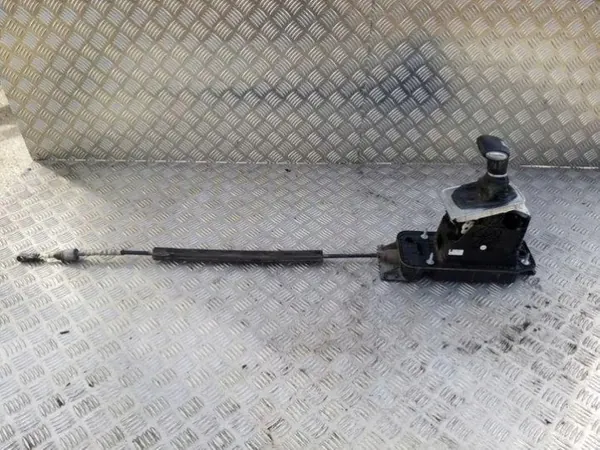 VW Växelmekanism OEM 1K0713061 - Begagnad image 2