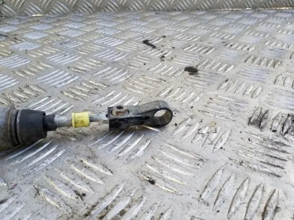 VW Växelmekanism OEM 1K0713061 - Begagnad image 4