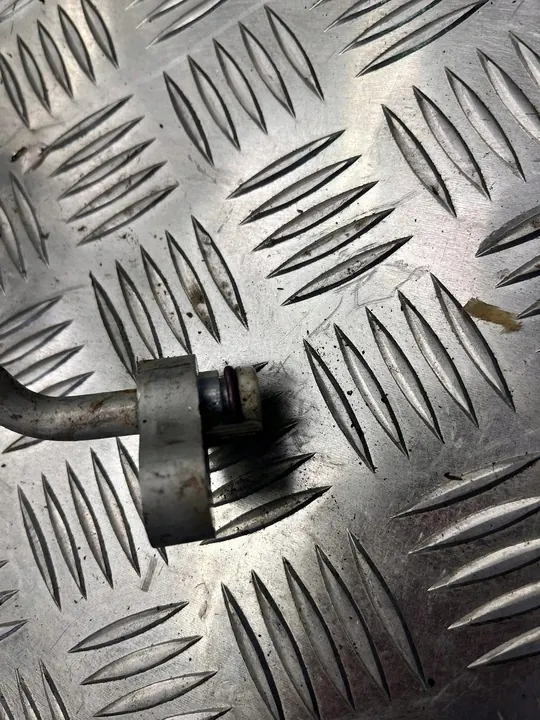 Ilmastointiputki BMW 1 F20 3 F30 OEM 9337134 9337127 image 5