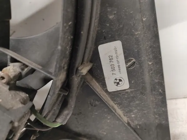 BMW 3 E46 98-1.9 Kylarrubrik image 3