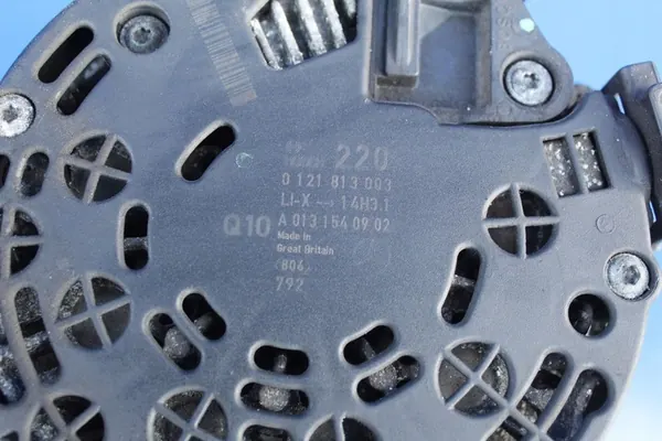 Alternaattori OE Mercedes W221 A0131540902 image 5