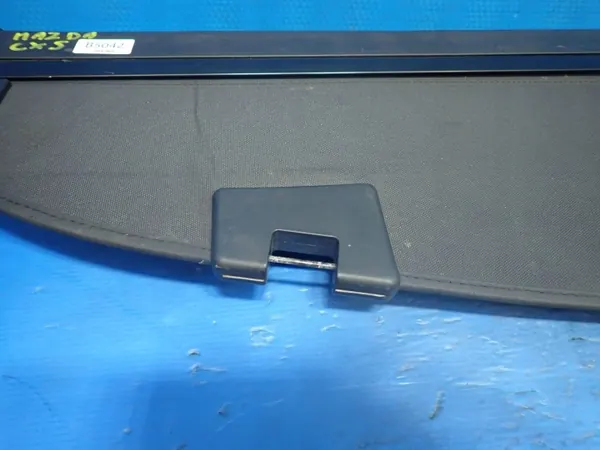 Mazda CX-5 bagageutrymmesrullgardin OEM ACP35933 image 3